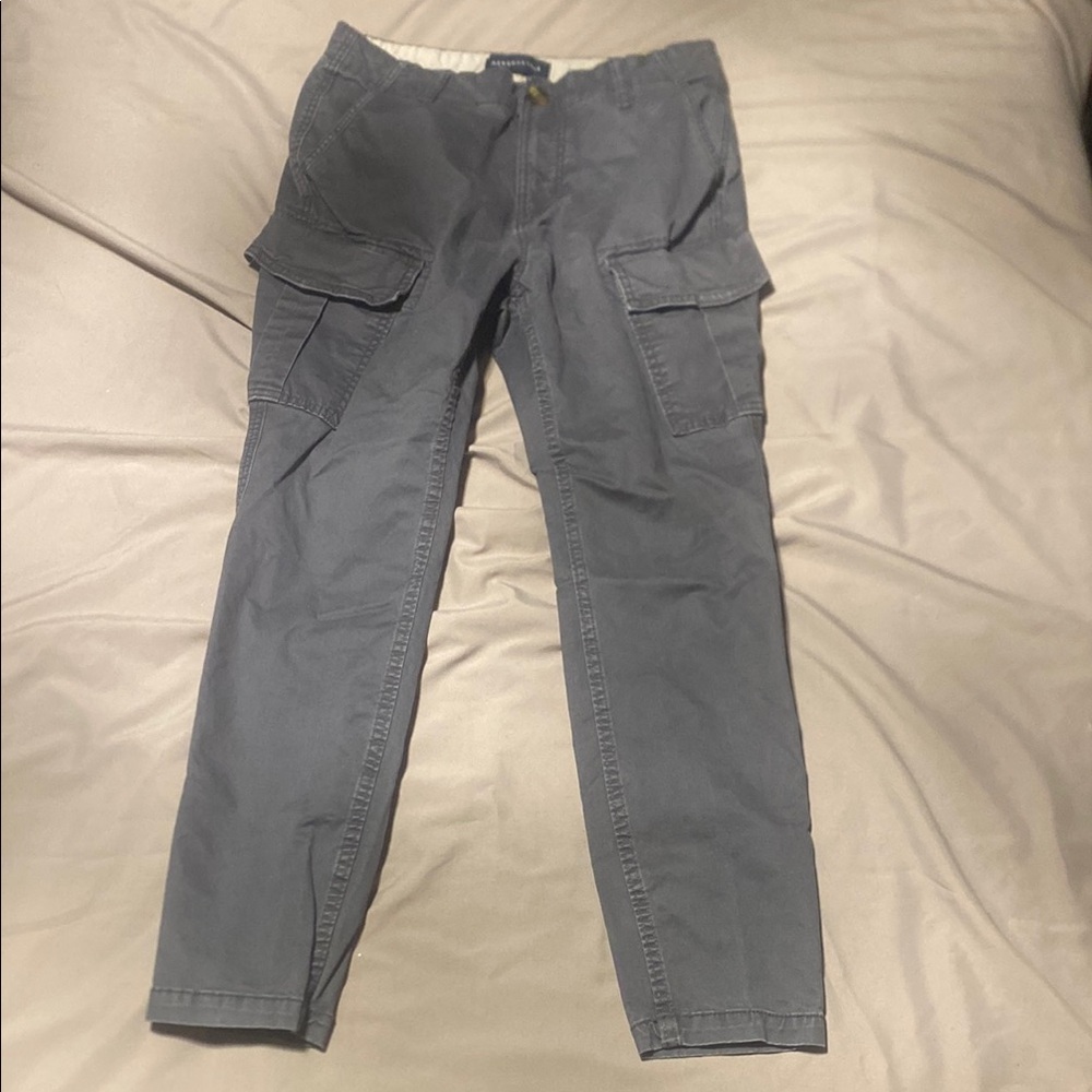 Aeropostale Gray Cargo Pants Durable Utility Design